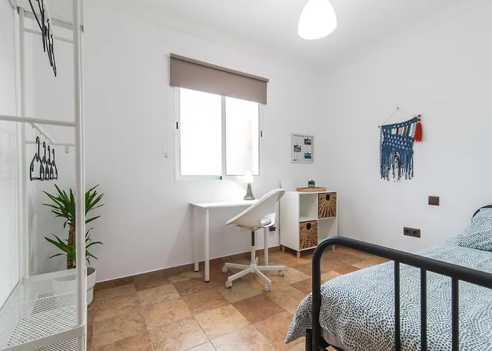 Apartment Home2book Cozy 2 Min From
